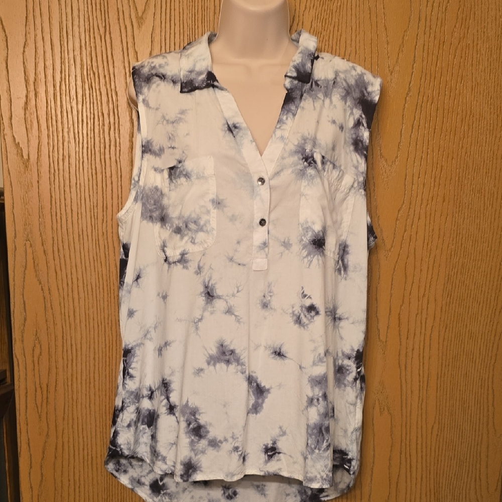 Rock & Republic Sleeveless Blouse